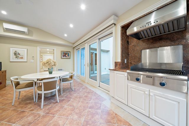 73 Countryside Road, Newton, MA 02459