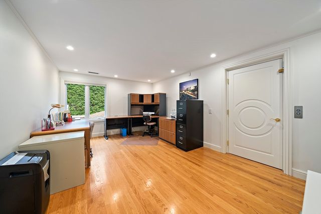 73 Countryside Road, Newton, MA 02459