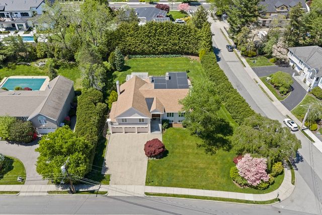 73 Countryside Road, Newton, MA 02459