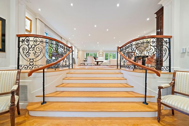 73 Countryside Road, Newton, MA 02459