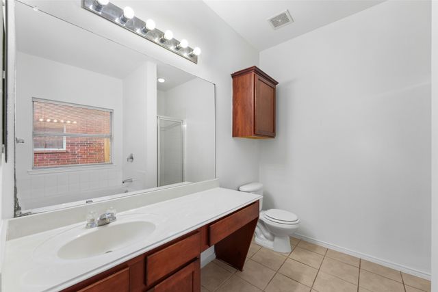 3310 Heavenly Way, Dallas, TX 75237