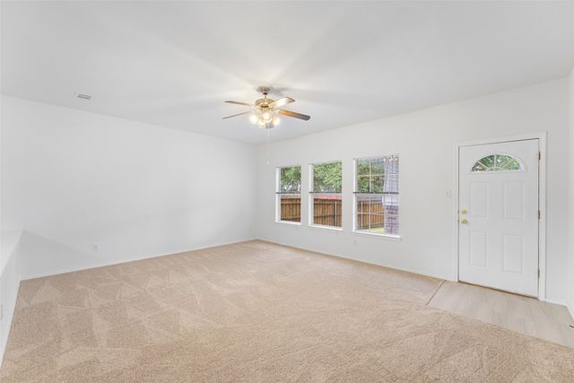 3310 Heavenly Way, Dallas, TX 75237