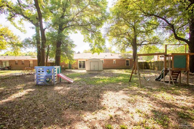 6548 Bellview Pines Pl, Pensacola, FL 32526