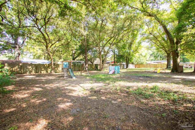6548 Bellview Pines Pl, Pensacola, FL 32526