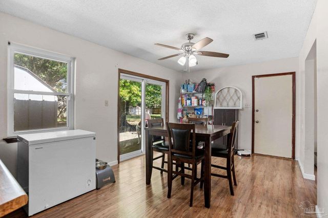 6548 Bellview Pines Pl, Pensacola, FL 32526