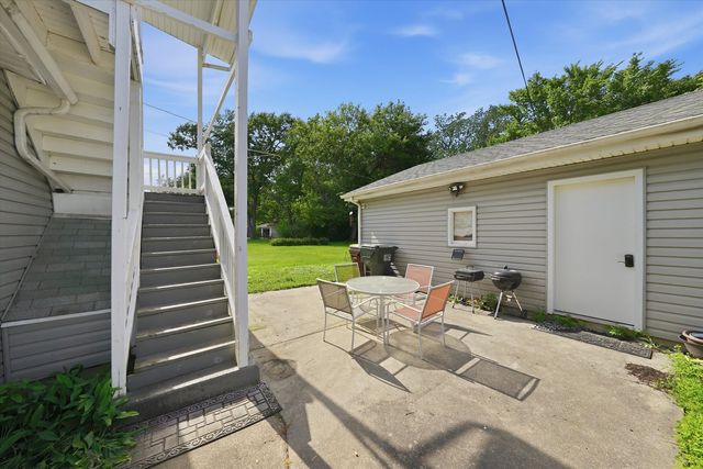 1712 Linden Road, Homewood, IL 60430