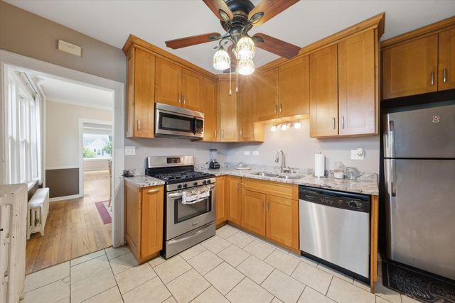 1712 Linden Road, Homewood, IL 60430