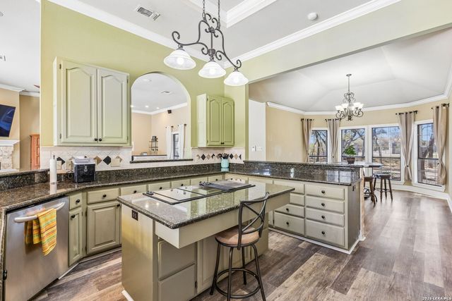 9435 cross mountain, San Antonio, TX 78255