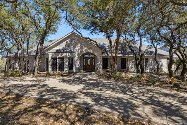 9435 cross mountain, San Antonio, TX 78255