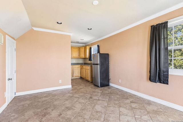 9435 cross mountain, San Antonio, TX 78255