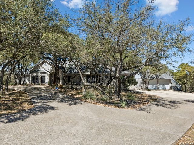 9435 cross mountain, San Antonio, TX 78255