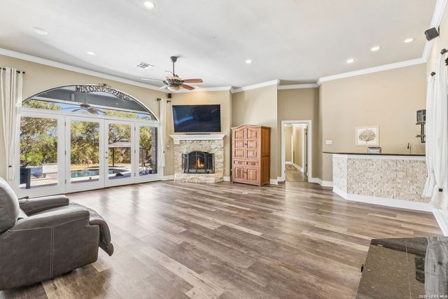 9435 cross mountain, San Antonio, TX 78255