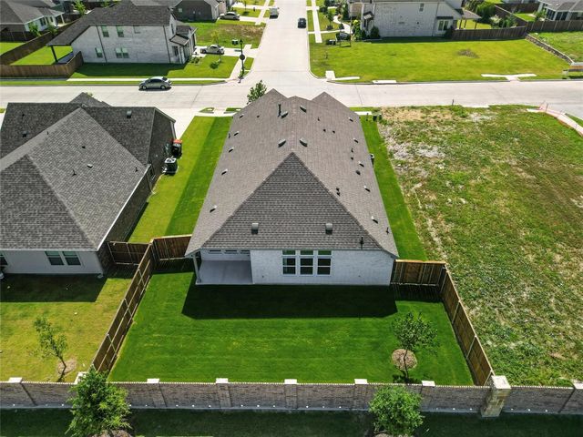 2500 Rocket Bend Drive, Anna, TX 75409