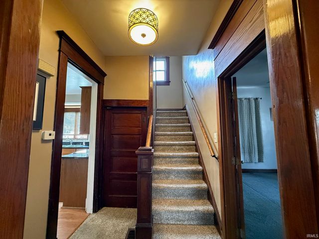 239 E Main Street, Flora, IN 46929