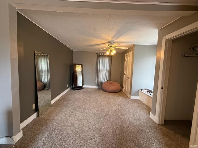 239 E Main Street, Flora, IN 46929