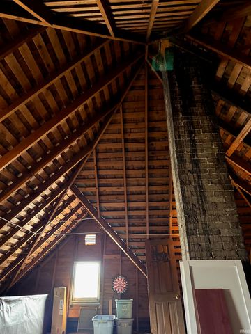 239 E Main Street, Flora, IN 46929