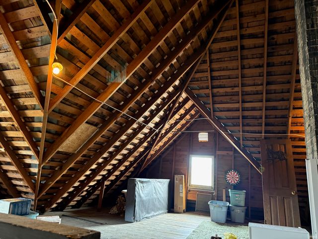 239 E Main Street, Flora, IN 46929