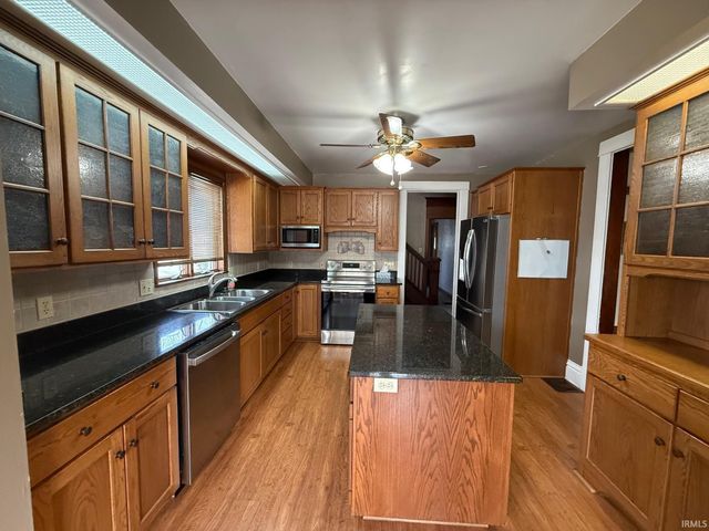 239 E Main Street, Flora, IN 46929