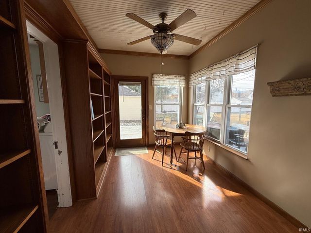 239 E Main Street, Flora, IN 46929