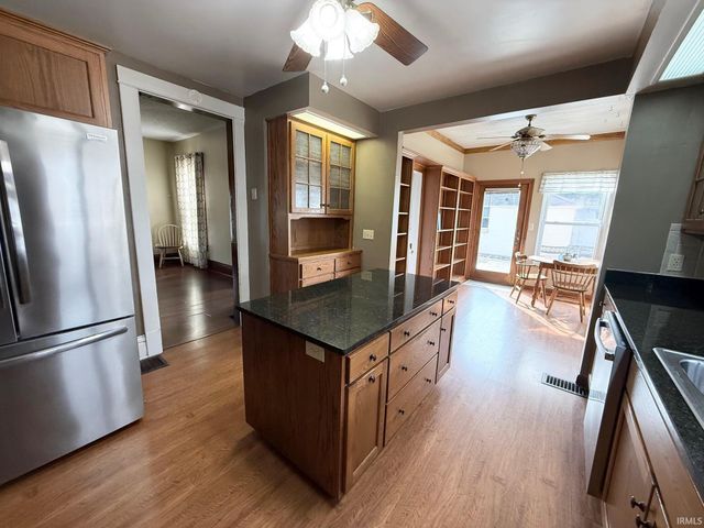 239 E Main Street, Flora, IN 46929