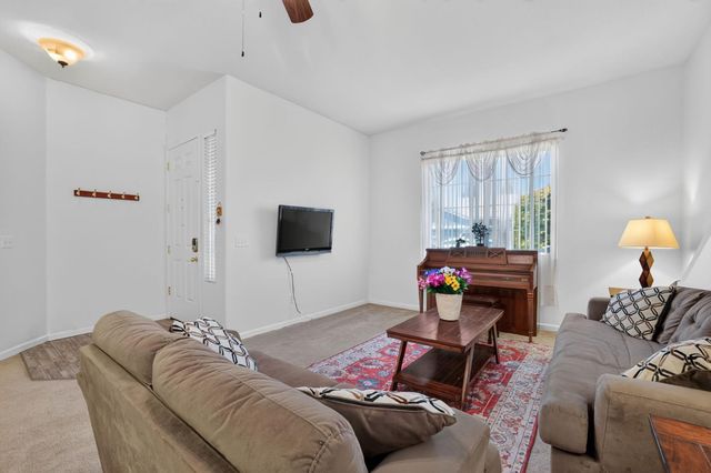 5512 Sienna Hills Way, Antelope, CA 95843