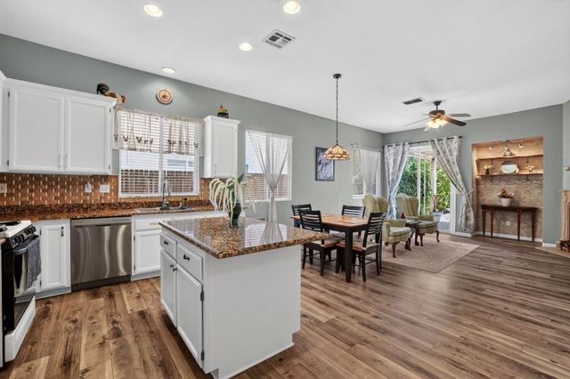 5512 Sienna Hills Way, Antelope, CA 95843