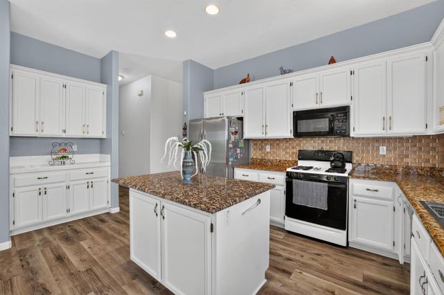 5512 Sienna Hills Way, Antelope, CA 95843