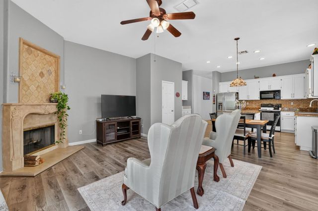 5512 Sienna Hills Way, Antelope, CA 95843