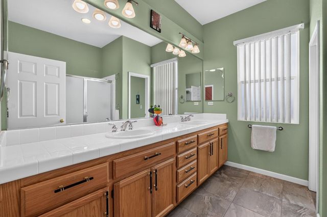 5512 Sienna Hills Way, Antelope, CA 95843