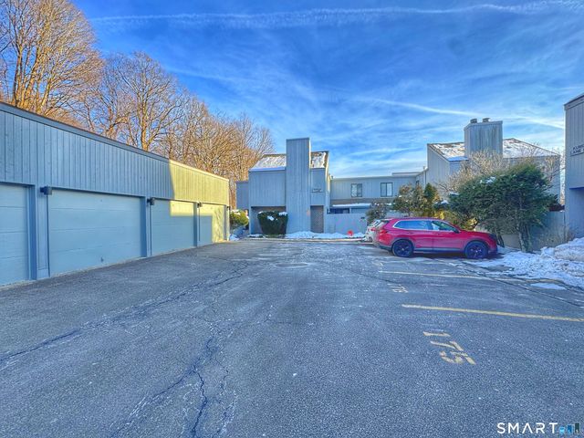 2 Lemon Lane, Ridgefield, CT 06877