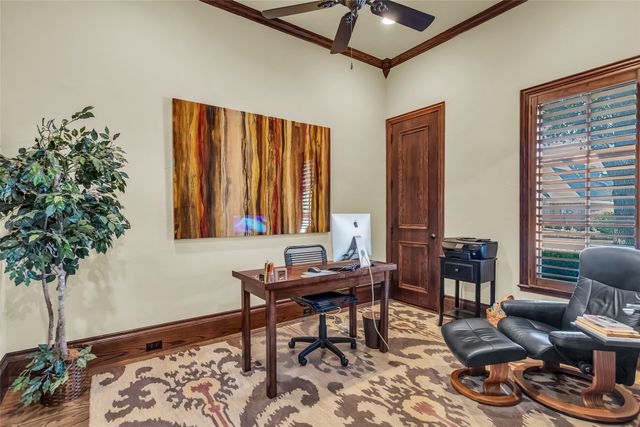 4125 Walnut Glen Place, Dallas, TX 75229