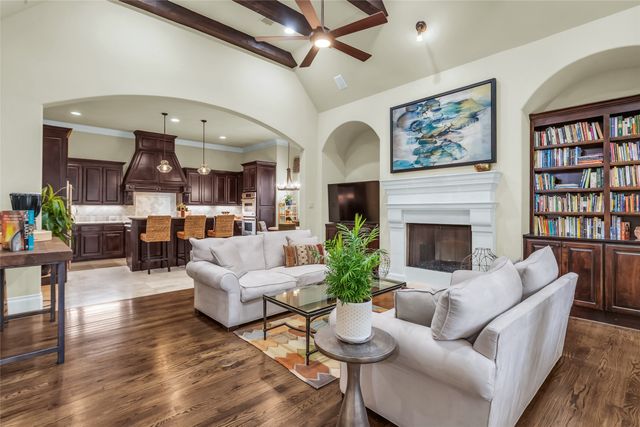 4125 Walnut Glen Place, Dallas, TX 75229