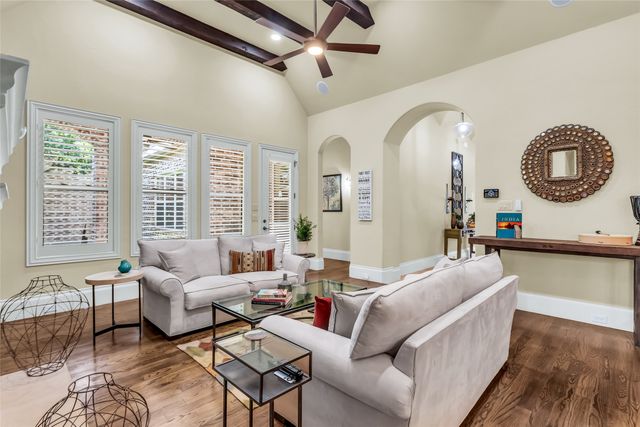 4125 Walnut Glen Place, Dallas, TX 75229