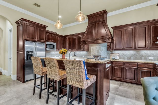4125 Walnut Glen Place, Dallas, TX 75229