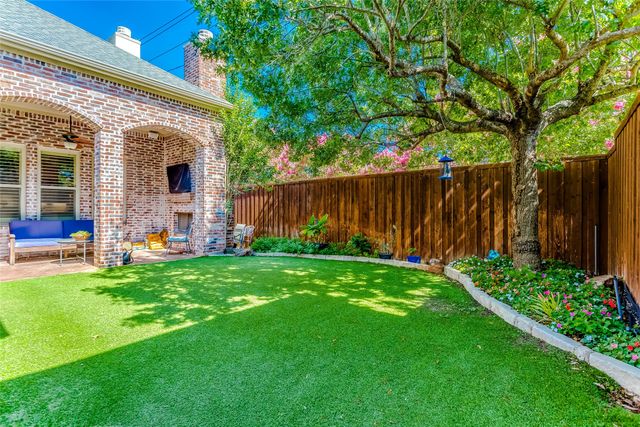 4125 Walnut Glen Place, Dallas, TX 75229