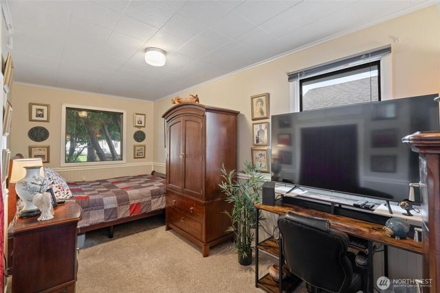 211 30th St, Hoquiam, WA 98550