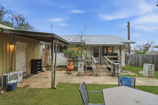 554 Orbit, Canyon Lake, TX 78133