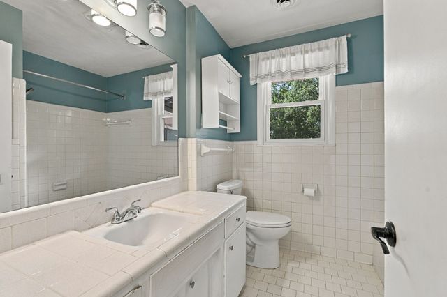 6523 Cougar Dr, Nashville, TN 37209