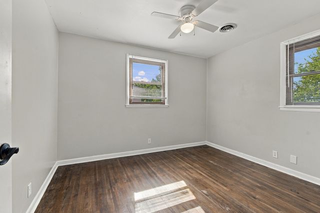 6523 Cougar Dr, Nashville, TN 37209