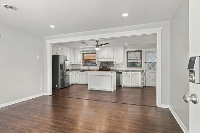 6523 Cougar Dr, Nashville, TN 37209