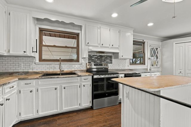 6523 Cougar Dr, Nashville, TN 37209