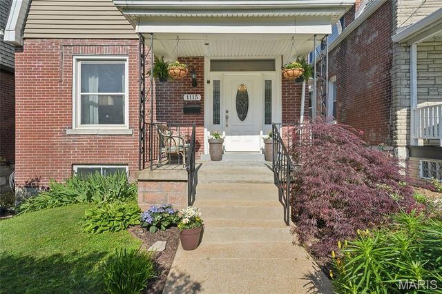 1115 Forest Avenue, St Louis, MO 63139