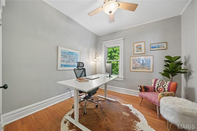 1115 Forest Avenue, St Louis, MO 63139