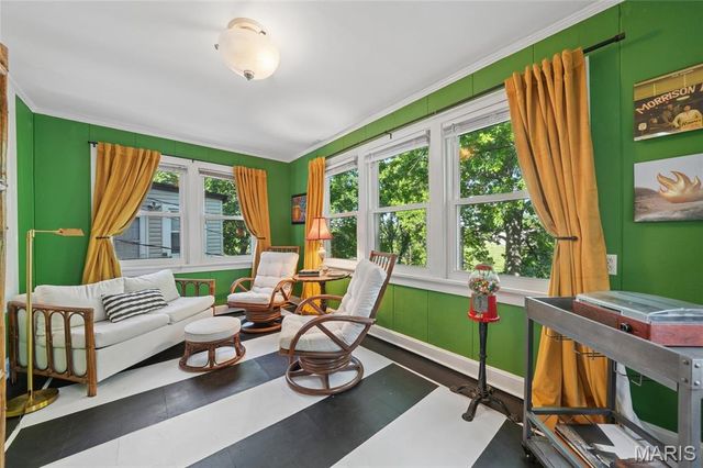1115 Forest Avenue, St Louis, MO 63139