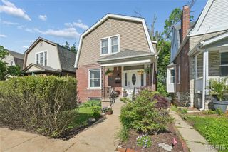 1115 Forest Avenue, St Louis, MO 63139