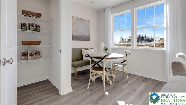 8217 Alexander Court, Upper Macungie Twp, PA 18031