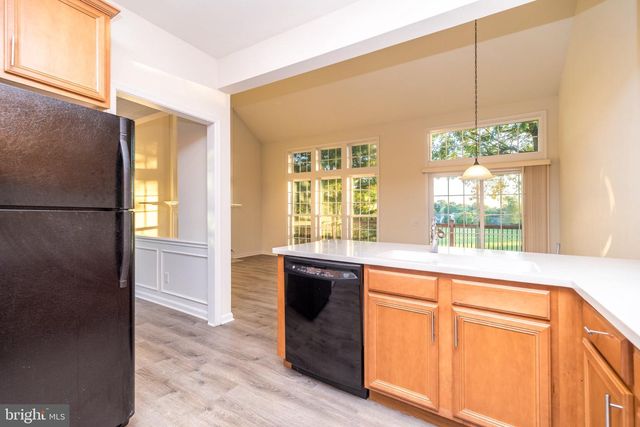 1824 EMERALD DR, Orefield, PA 18069