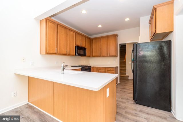 1824 EMERALD DR, Orefield, PA 18069
