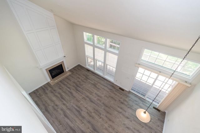 1824 EMERALD DR, Orefield, PA 18069