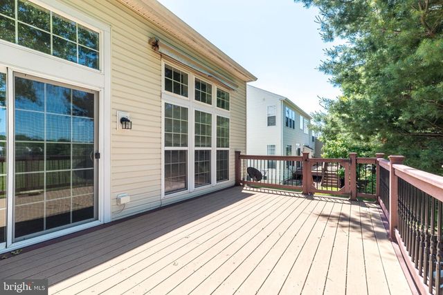 1824 EMERALD DR, Orefield, PA 18069